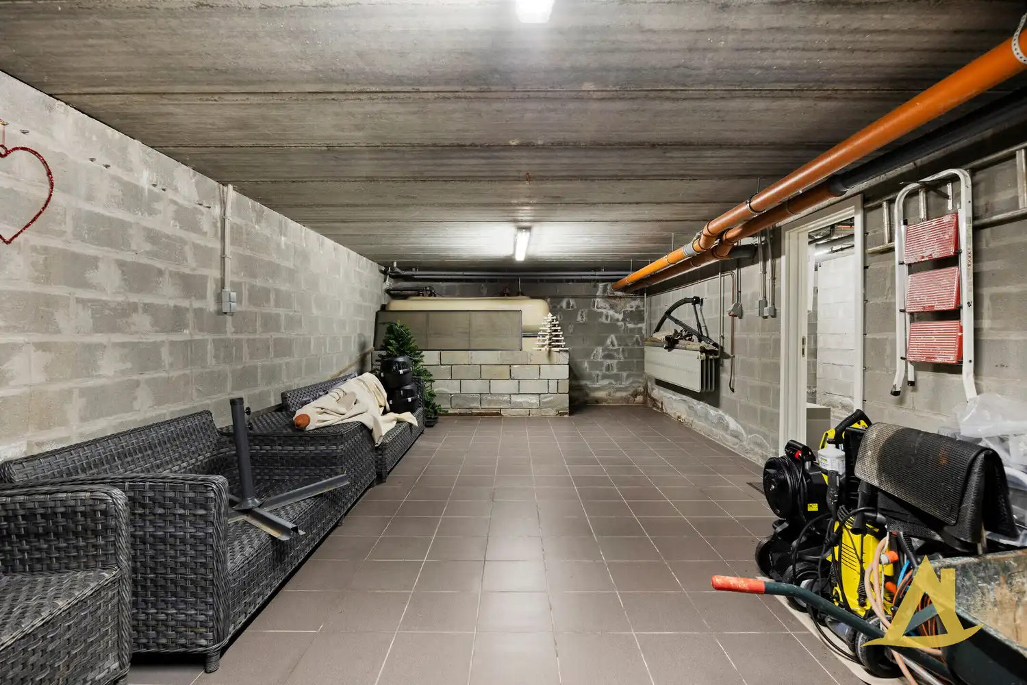 PRACHTIGE WONING IN LANDELIJKE STIJL TE LOKSBERGEN! foto 34