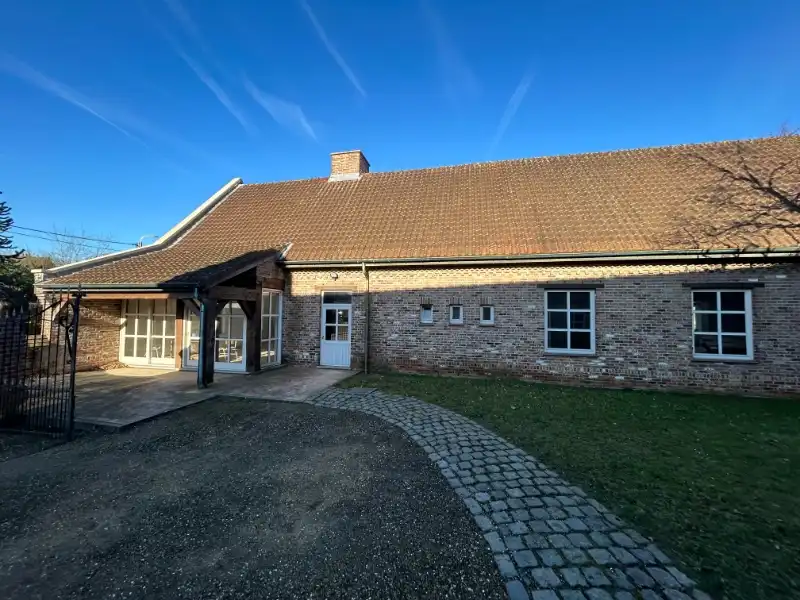 Uitstekend gelegen toonzaal met kantoor (832 m²) – langs N60 Oudenaarde-Gent foto 5