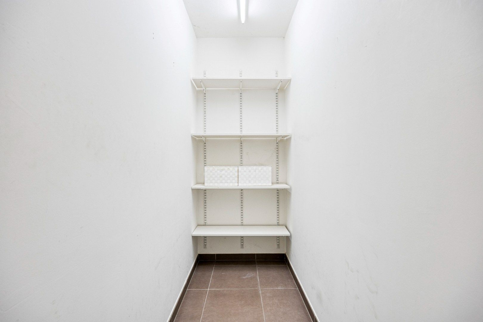 Gelijkvloers appartement met 3 slpks en voor- en achtertuin in Geel-centrum !  foto 17