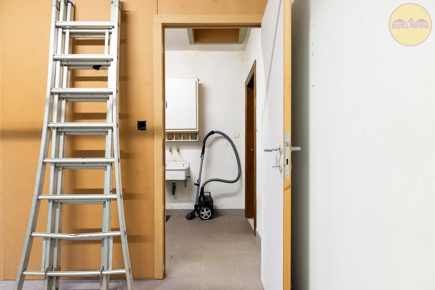 Open bebouwing met ruim bijgebouw op een perceel van 1.100 m² in Geel foto 25