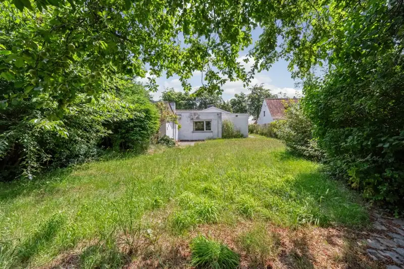 Ruime bungalow op 1.040 m² grond te Varsenare foto 13