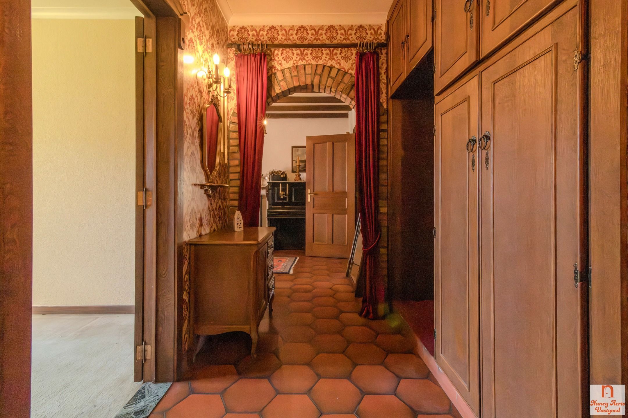 Charmante woning met prachtige buitenruimte foto 18