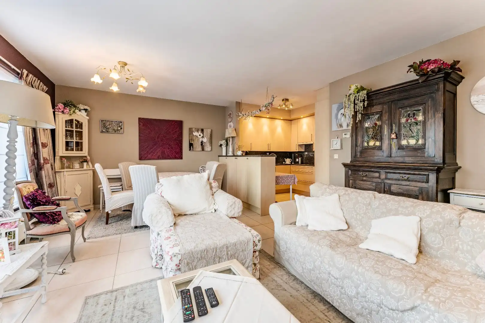 Ruim gelijkvloersappartement – rustig gelegen foto 3