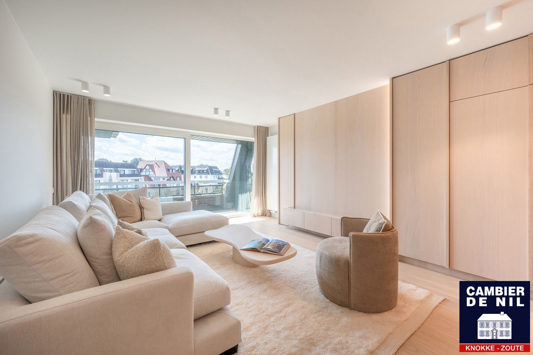 Vernieuwd appartement met open zichten mooie terrassen foto 3
