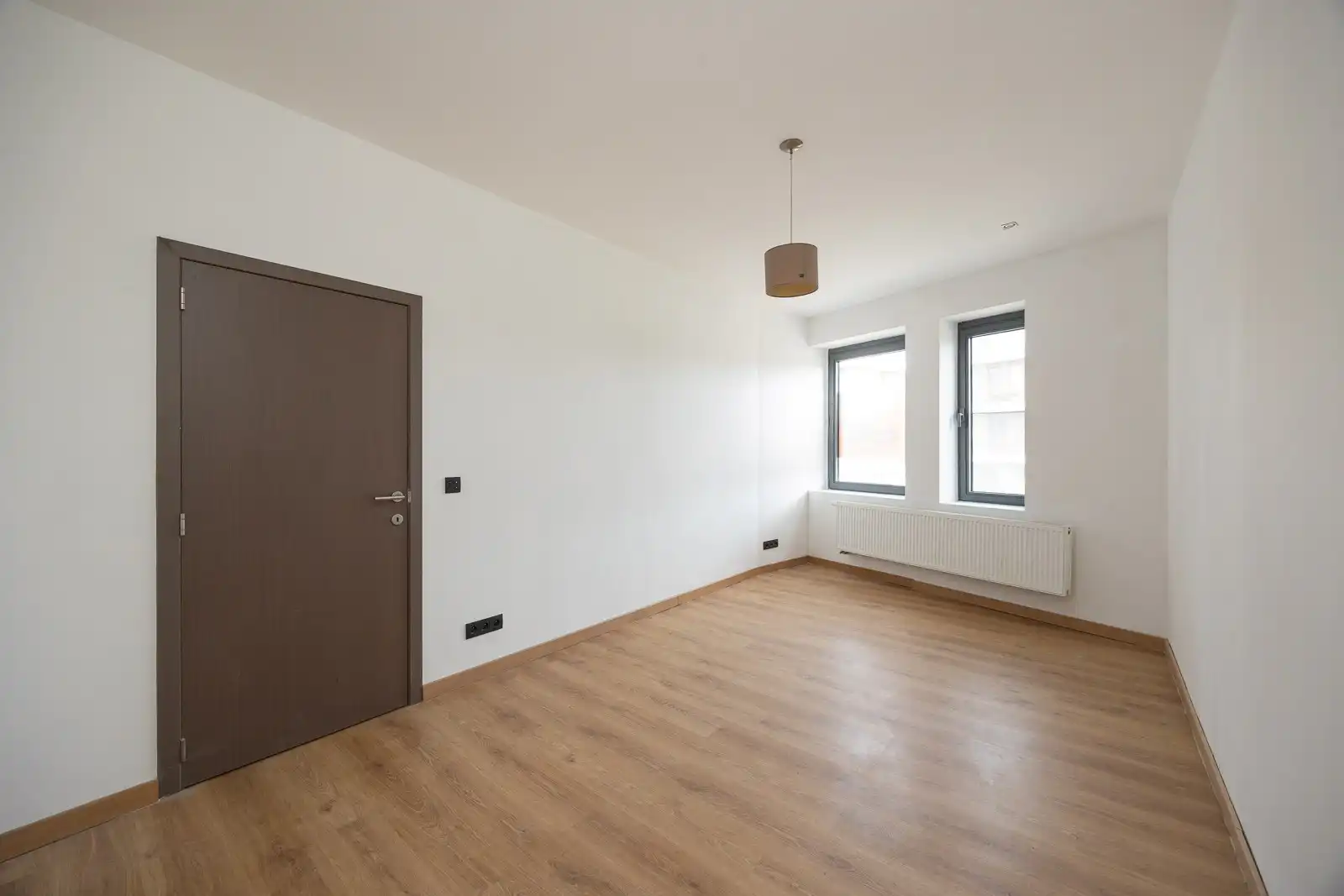 Instapklare woning te Blaasveld! foto 14