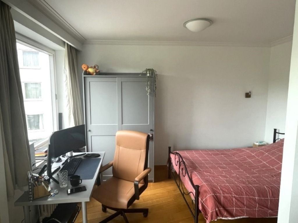 Instapklare flat van 45m² met aparte slaaphoek - incl. autostaanplaats en kelder foto 11