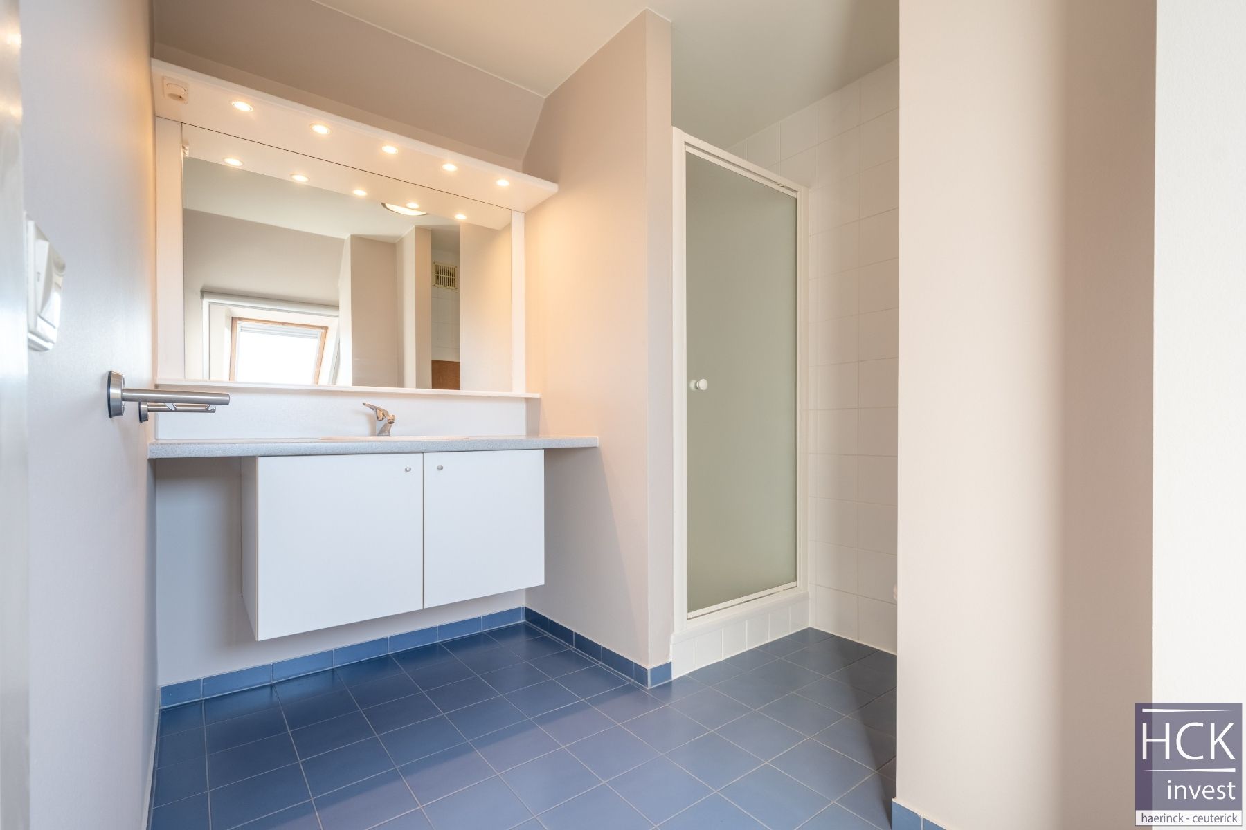 NAZARETH - Luxueus appartement van 138m² met 3 slpk én autostaanplaats !! foto 18