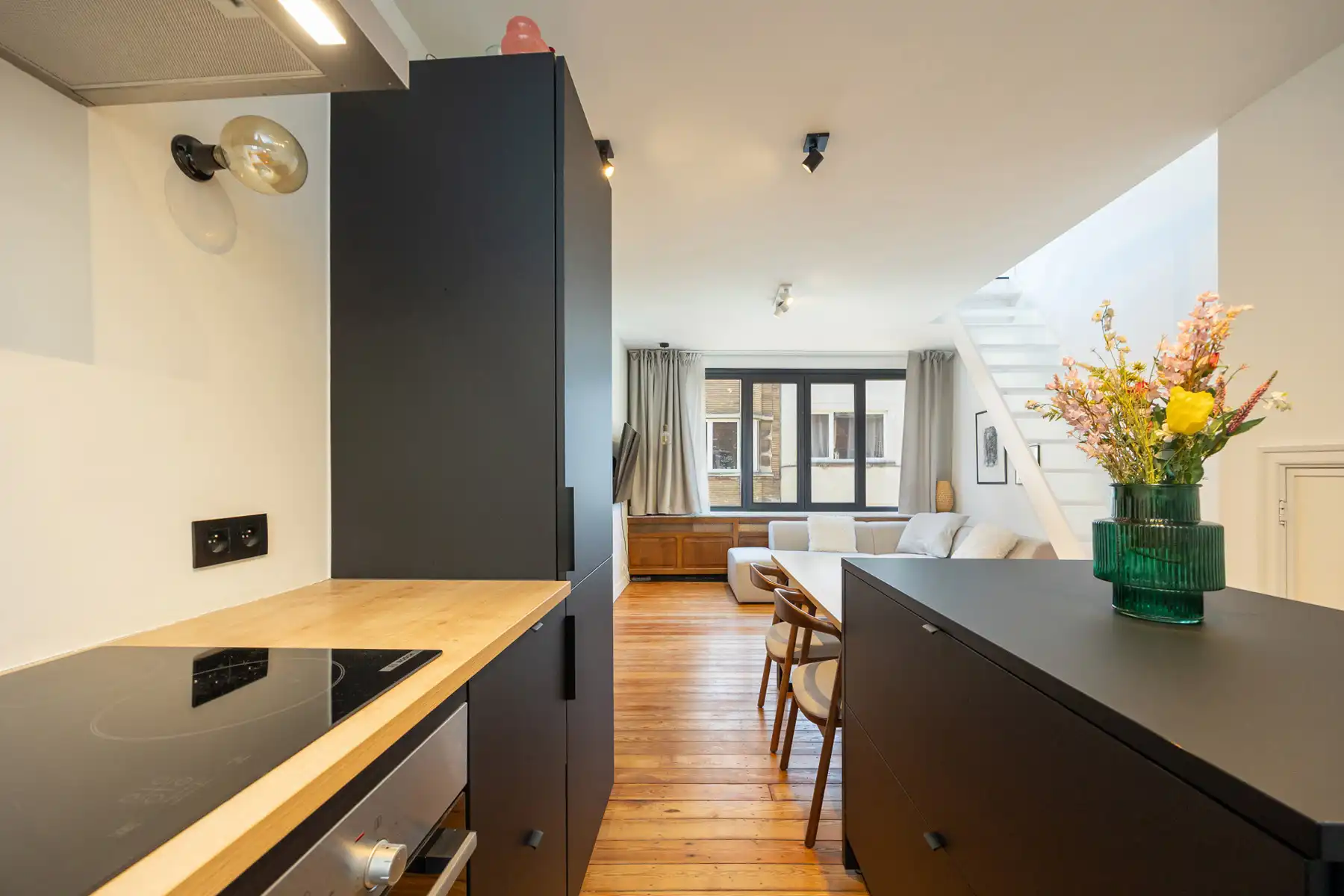 Duplex-studio vlakbij Park Spoor Noord! foto 5