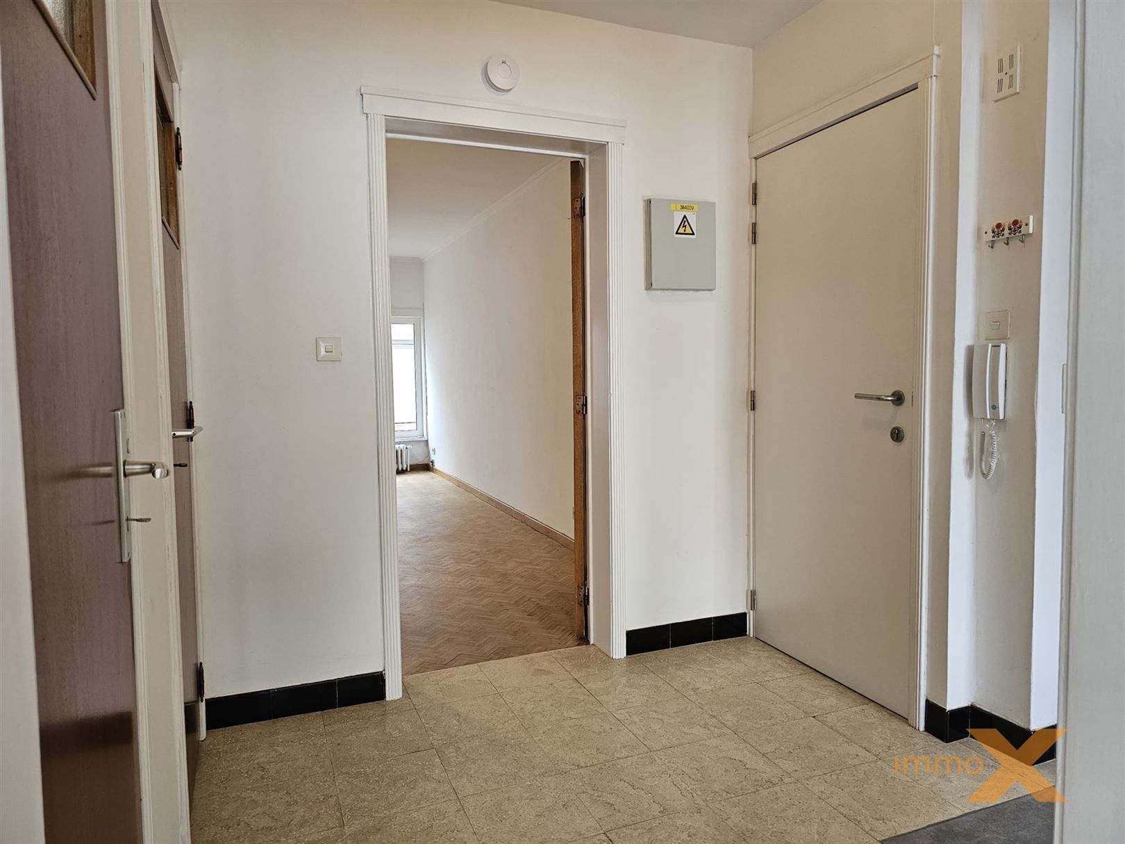 GELIJKVLOERS 1 SLPK APPARTEMENT MET GARAGE foto 3