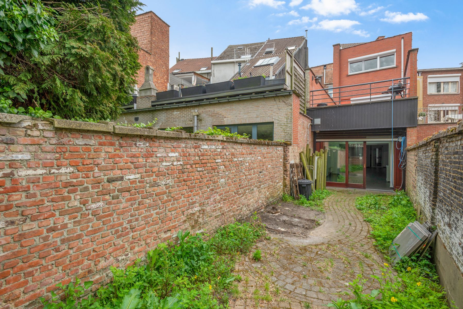 Uniek handelspand mét gerenoveerde woonst in het hart van Boom foto 30