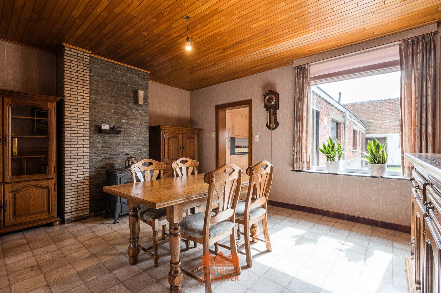 Te renoveren woning te Waarschoot foto 6
