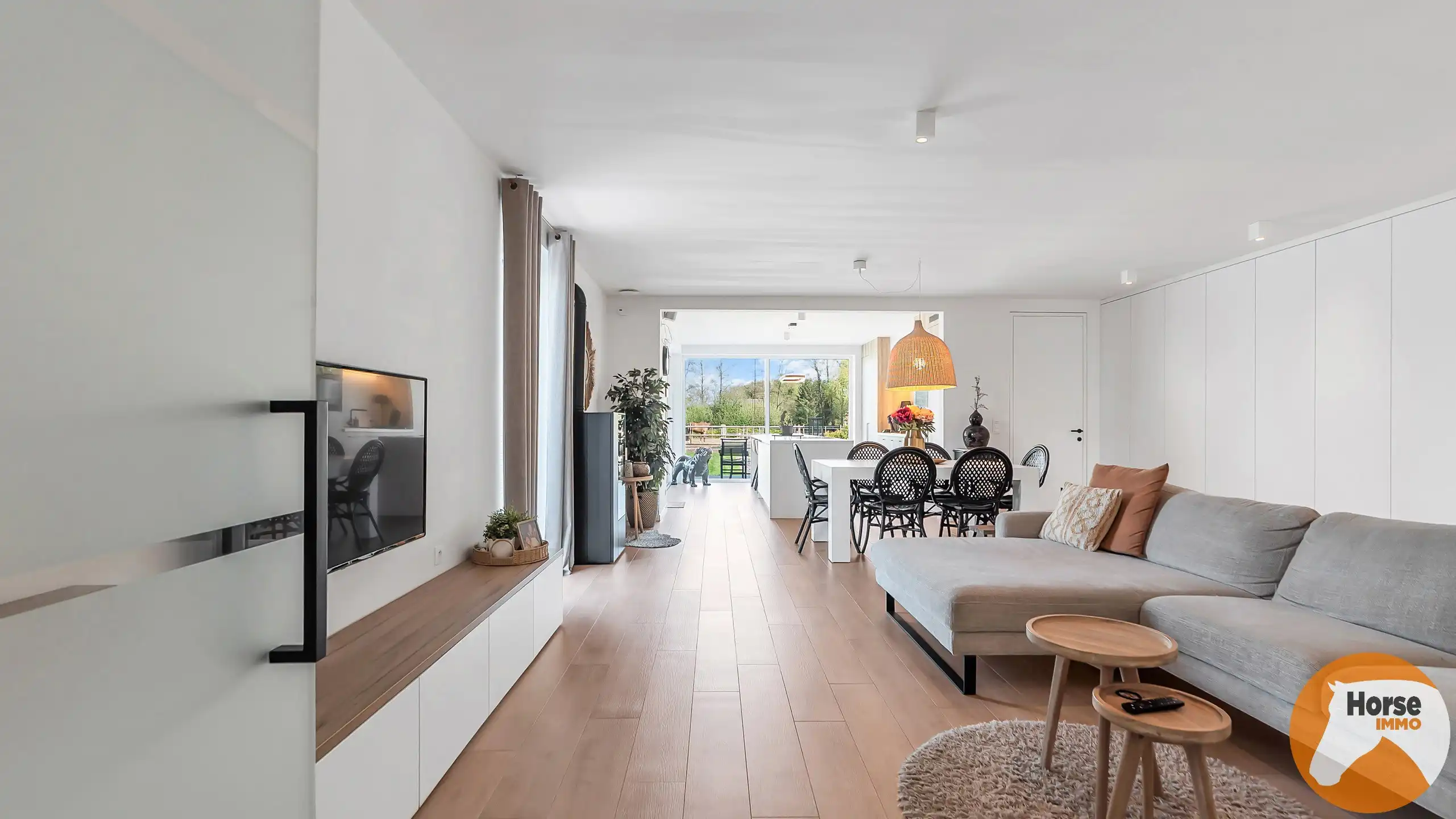 LAAKDAL-Moderne BEN-woning met paardenfaciliteit op 24,5are foto 22