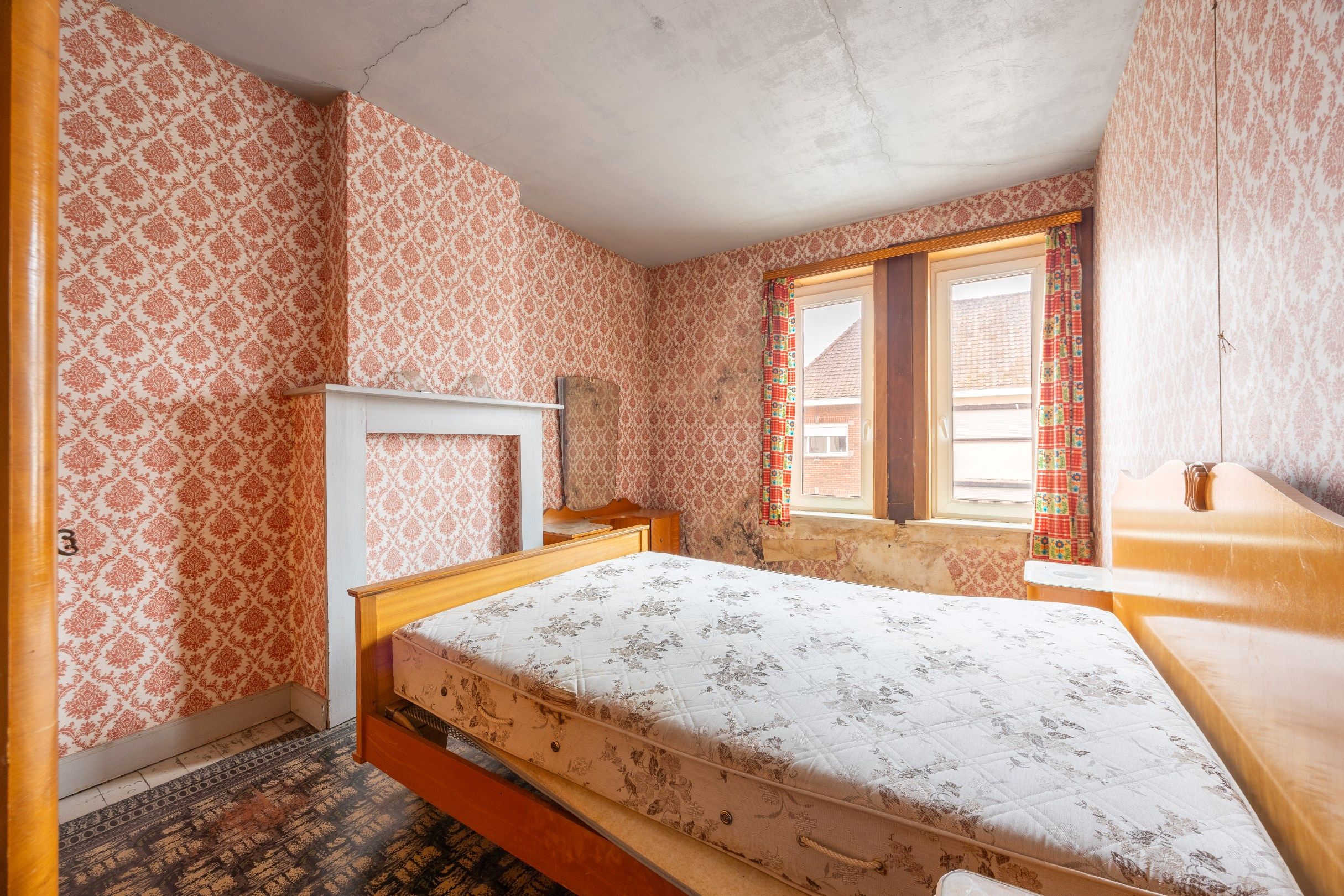TE RENOVEREN WONING MET TUIN EN GARAGE foto 14
