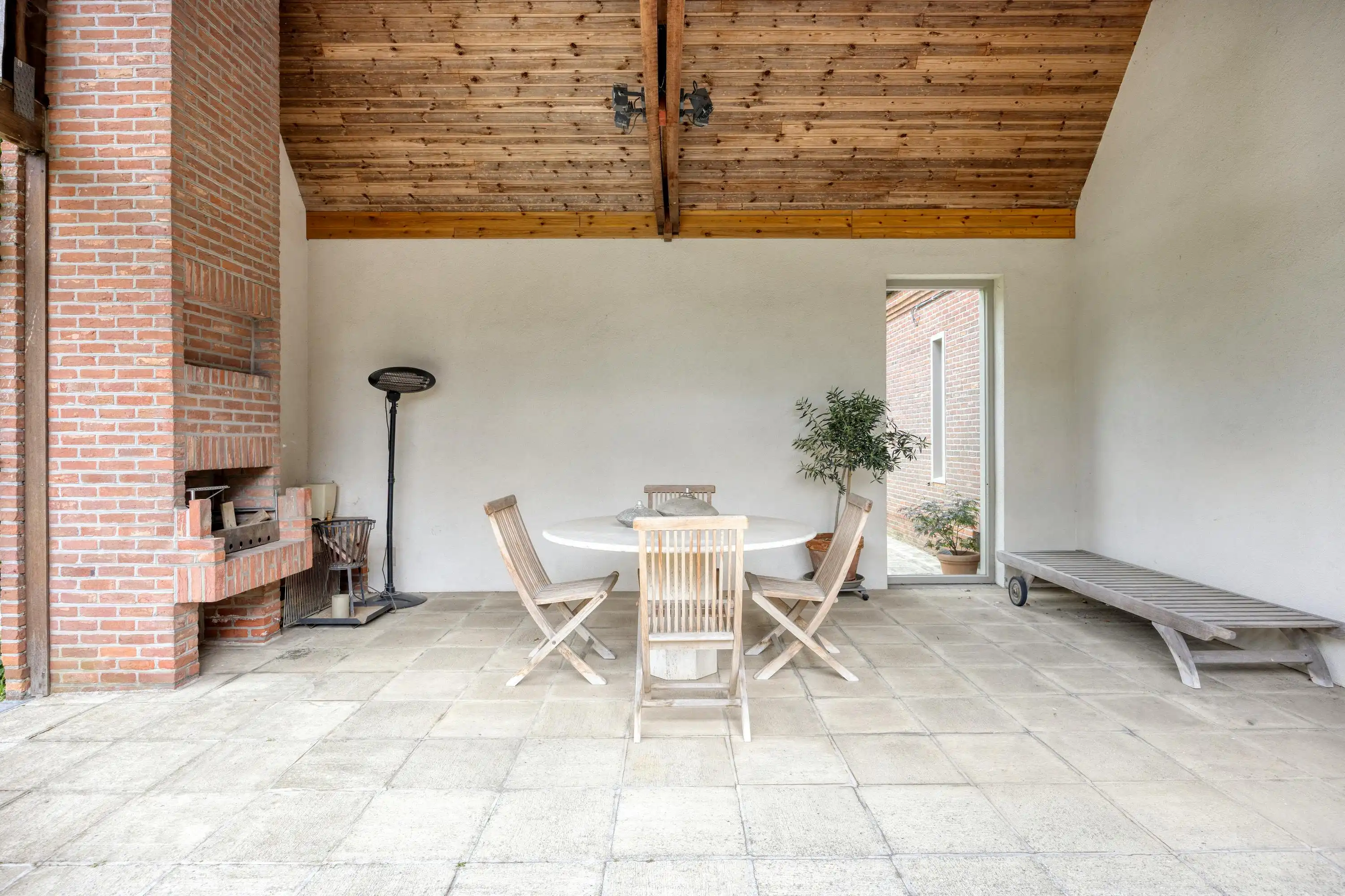 Prachtig Landhuis (326m²) met Bijgebouwen tussen Brussel en Dendermonde foto 31
