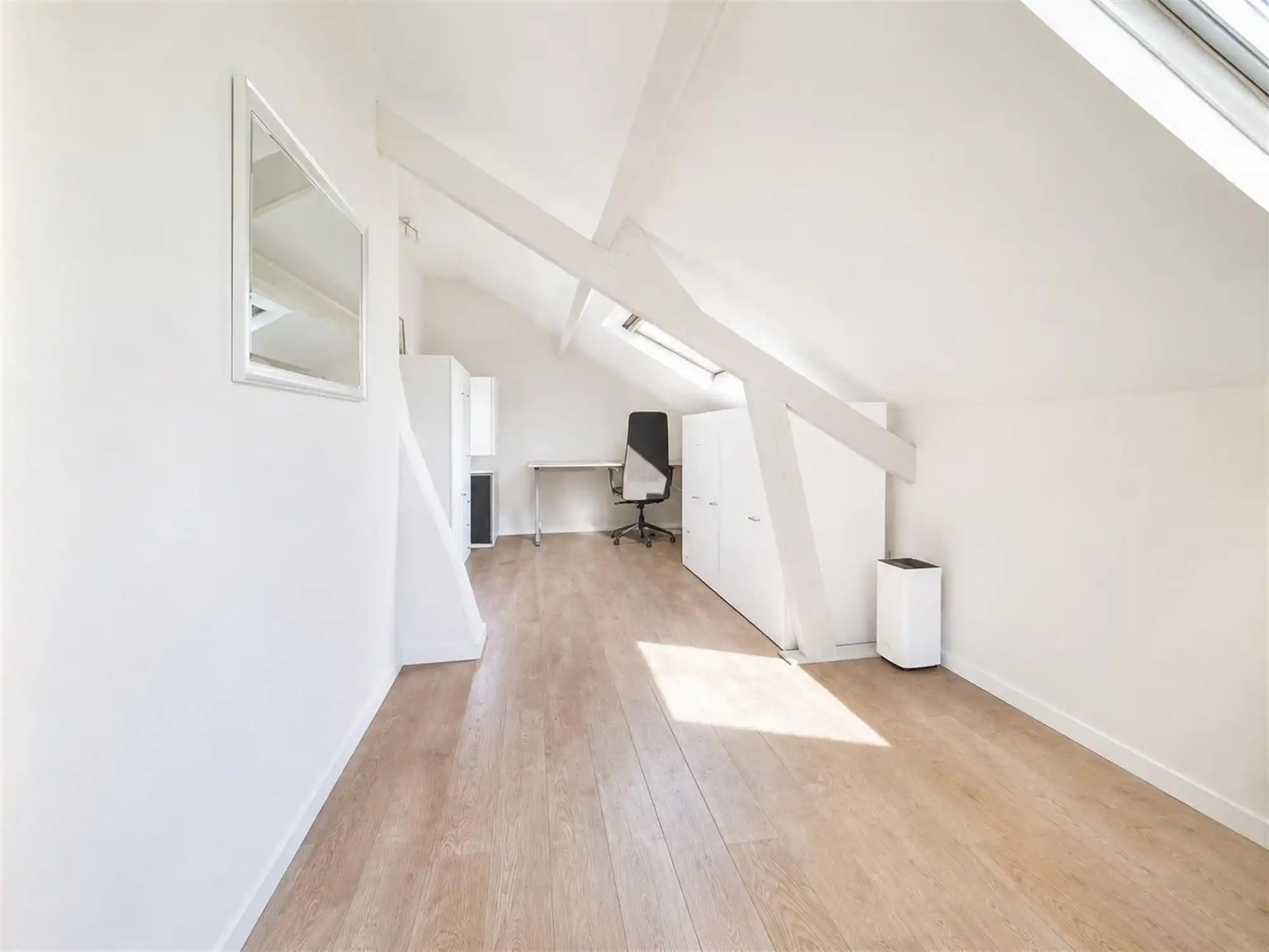 Ruime villa met zuidgerichte tuin en maximale privacy foto 28