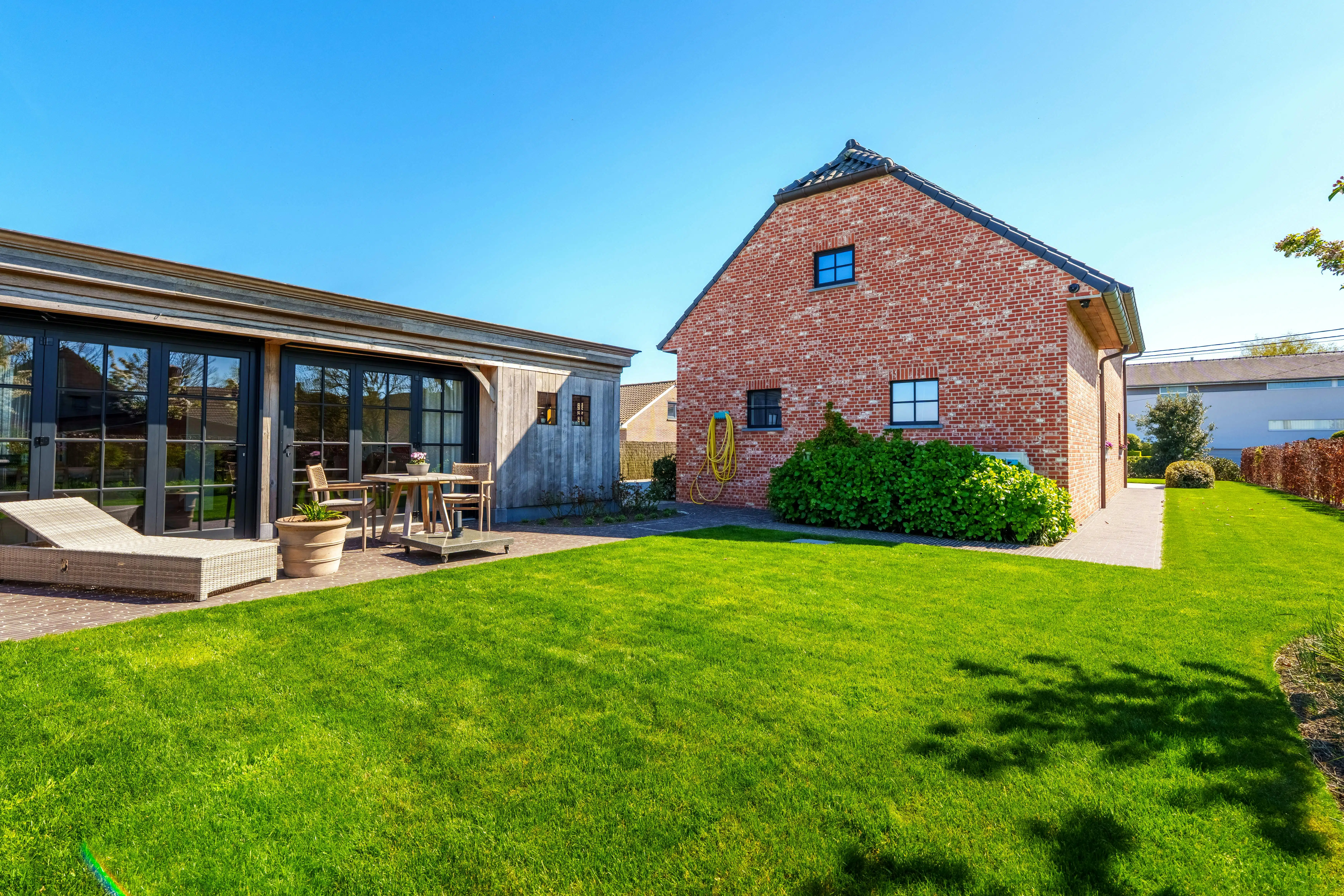 Exclusief Wonen: moderne, landelijke villa met mooi uitzicht foto 20