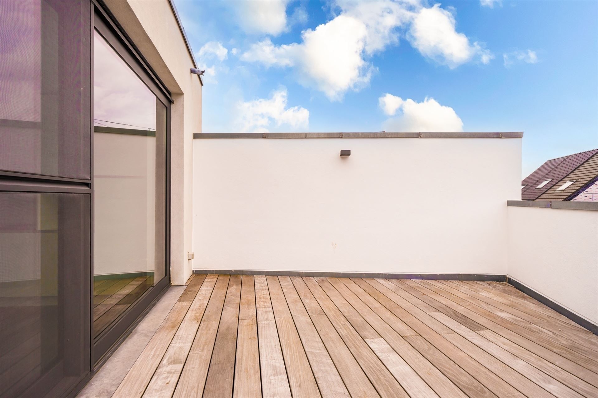Modern appartement met 2 slpk & terras, in hartje Walem foto 3