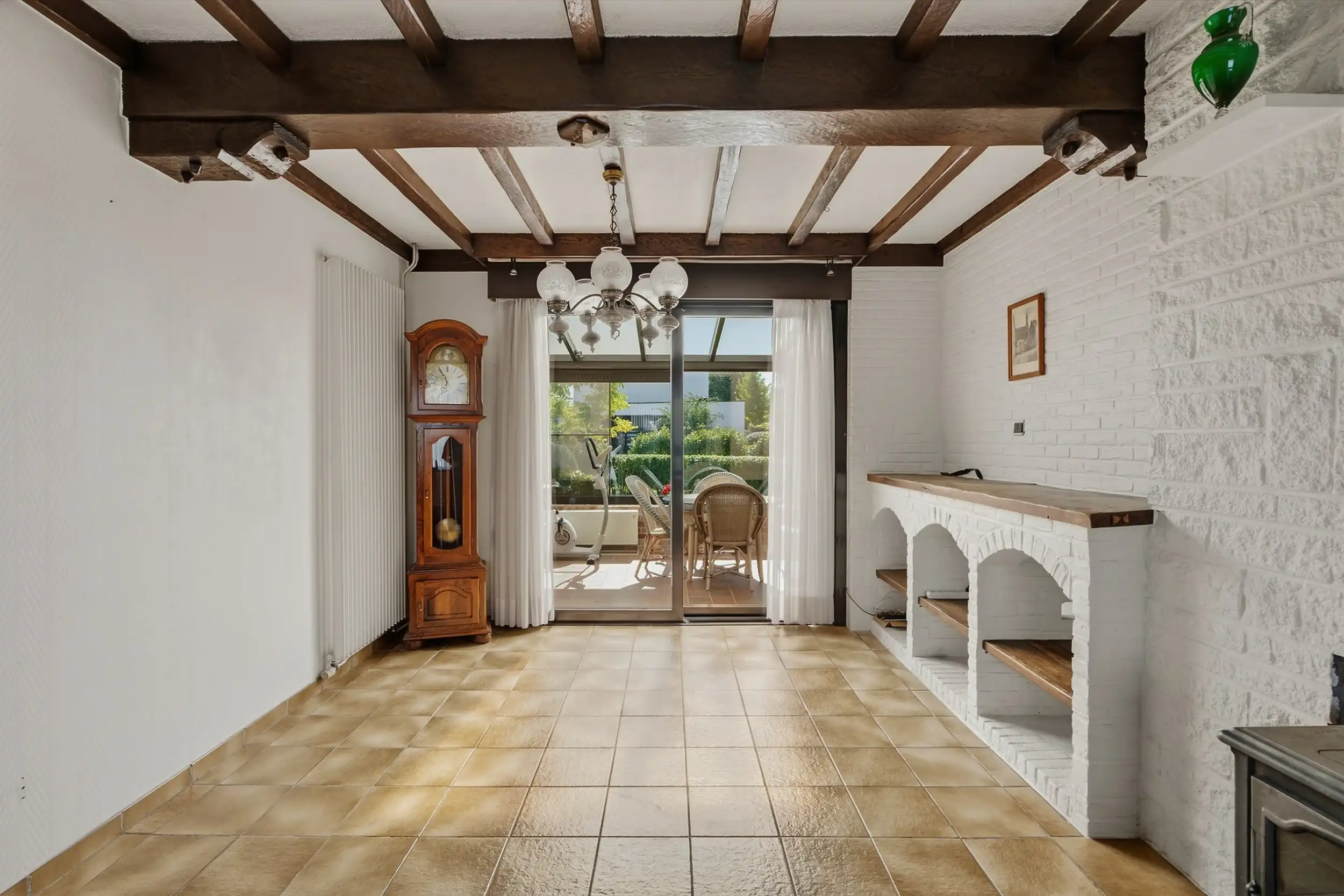 Te renoveren woning met tal van mogelijkheden foto 17