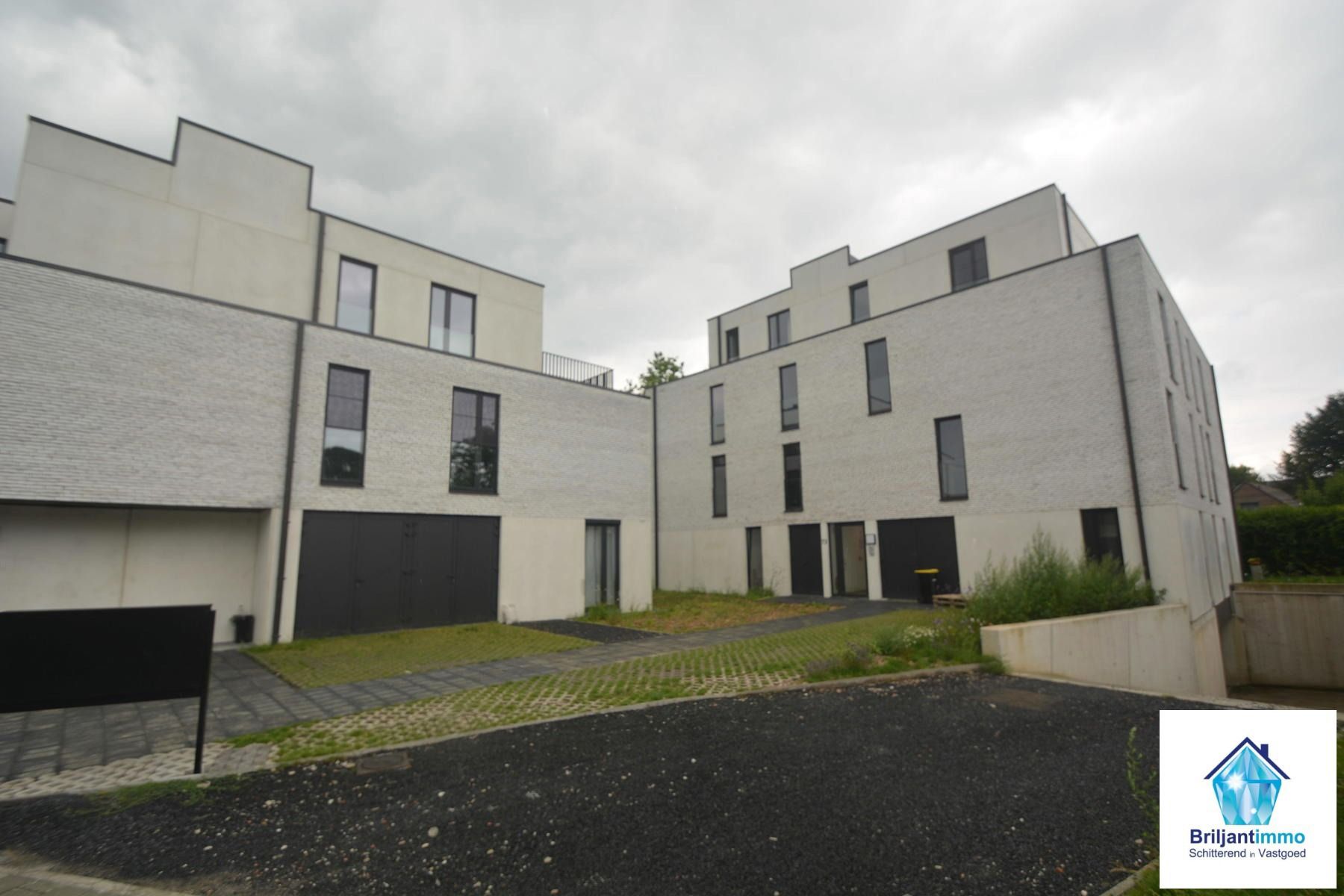 Modern energiezuinig gelijkvloers 1 slaapkamer app foto 22