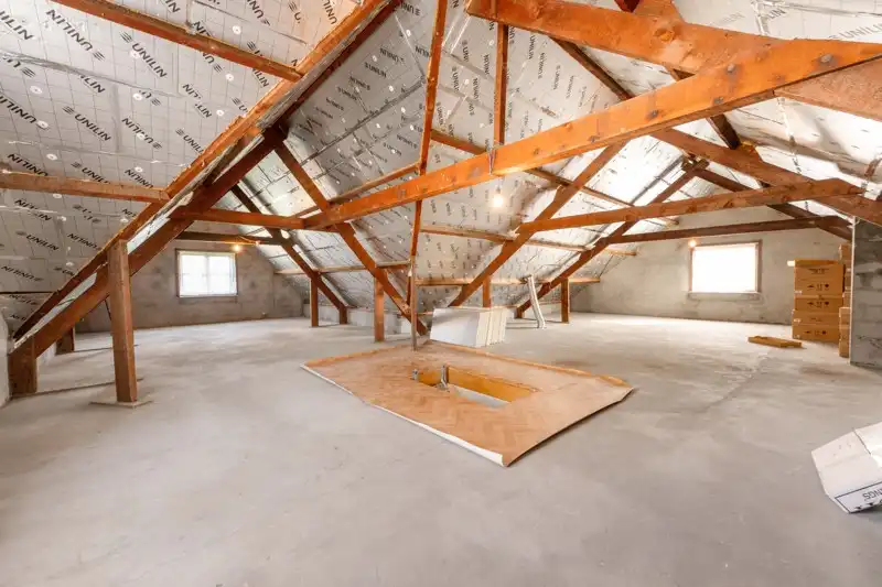 Zeer ruime en rustig gelegen villa TE KOOP in Sint-Eloois-Vijve! foto 18