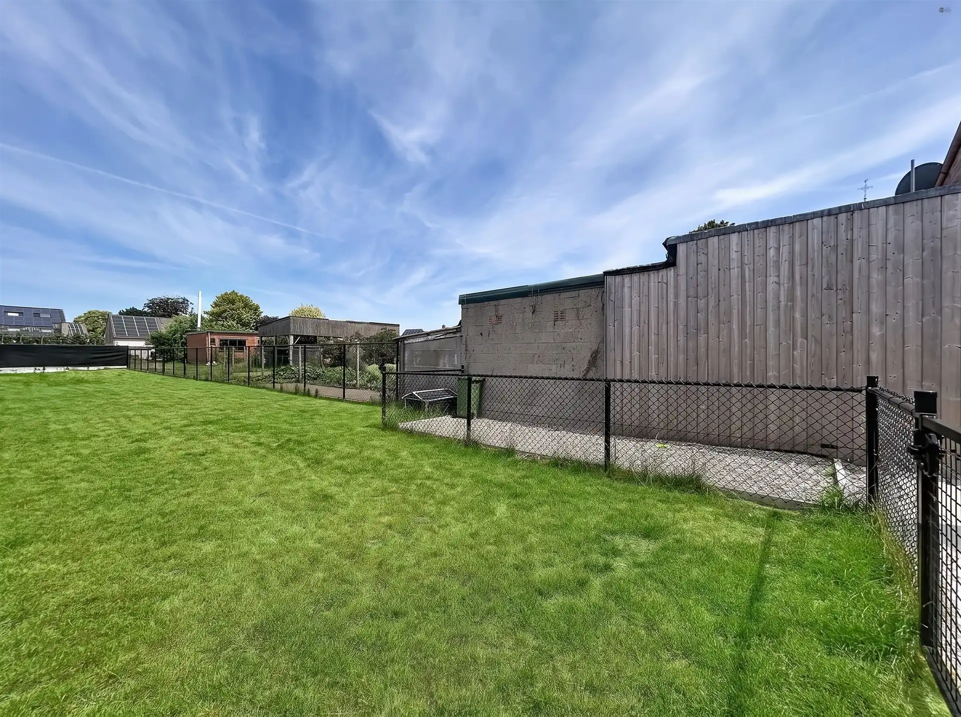 instapklare gezinswoning met 3 slaapkamers op perceel van 363m² foto 4