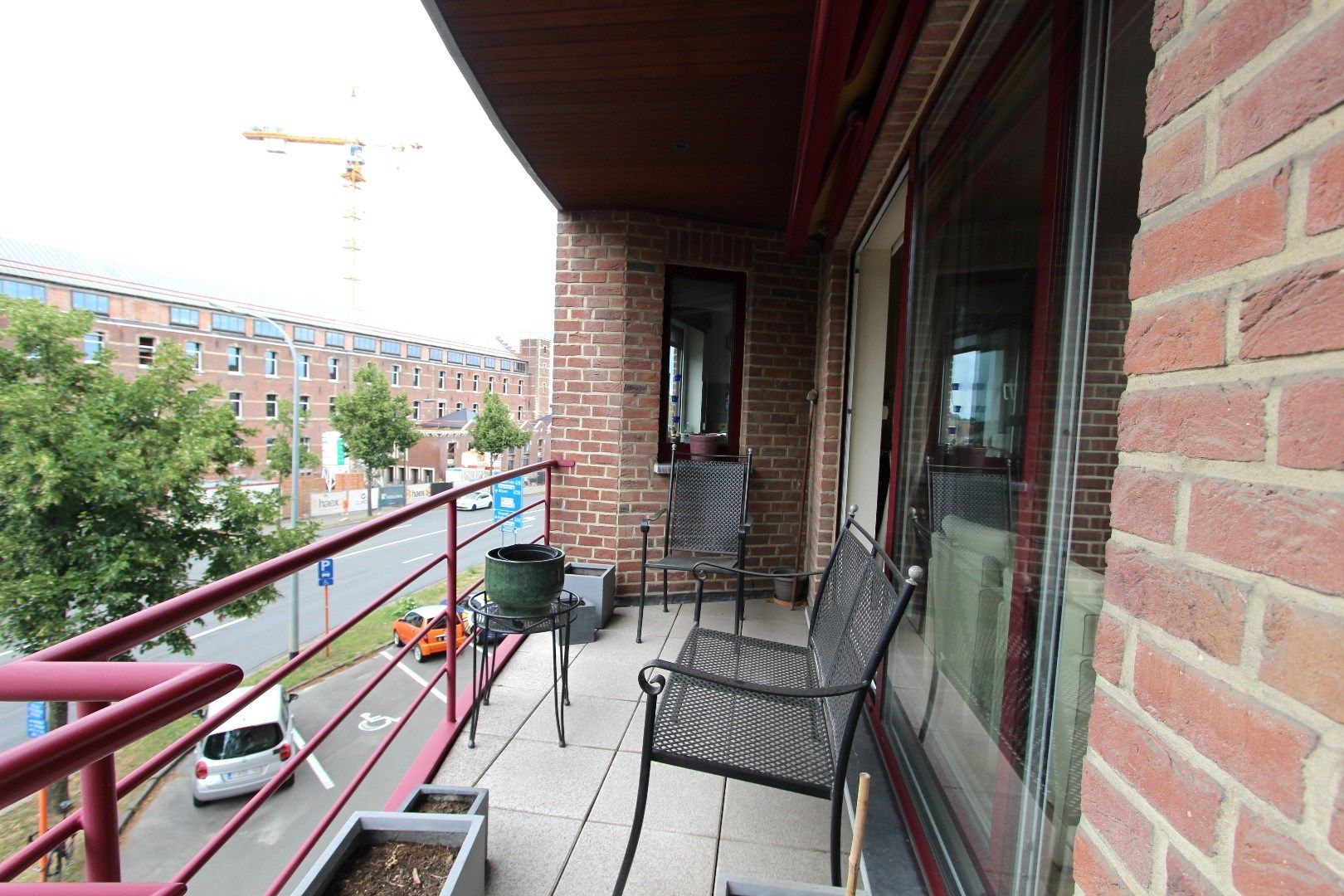 MOOI APPARTEMENT IN HET CENTRUM MET GARAGE foto 4