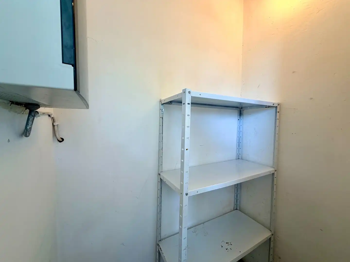 Instapklaar duplex-appartement te Lo-Reninge! foto 8