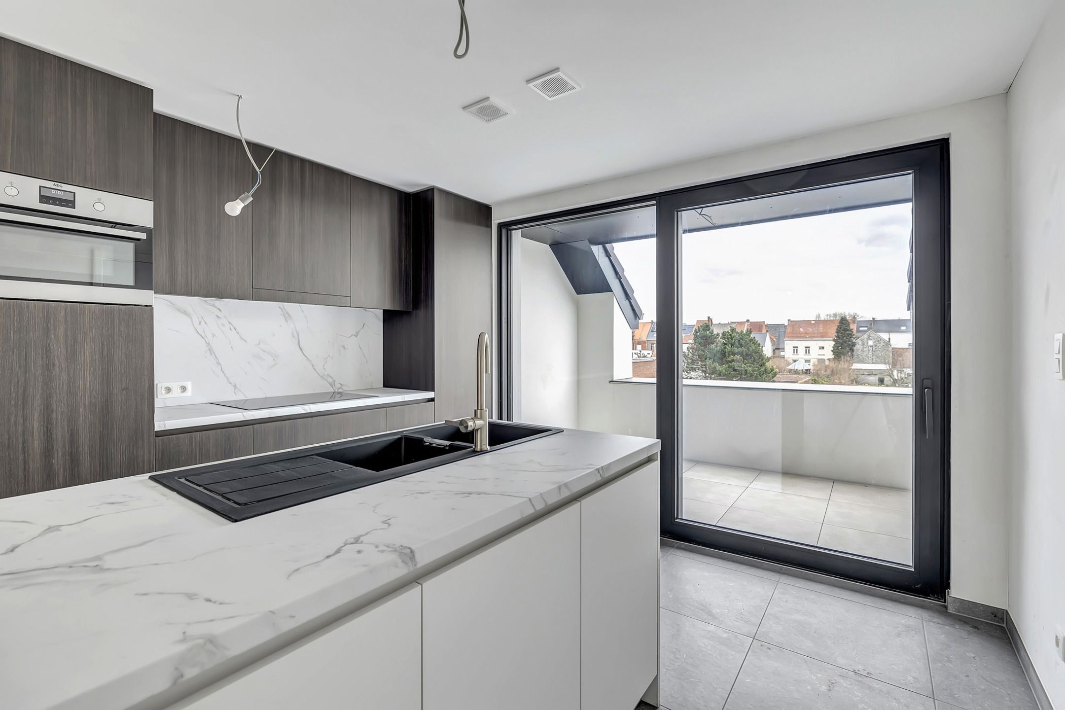 Opbrengsteigendom met 3 appartementen en handelsgelijkvloers foto 14