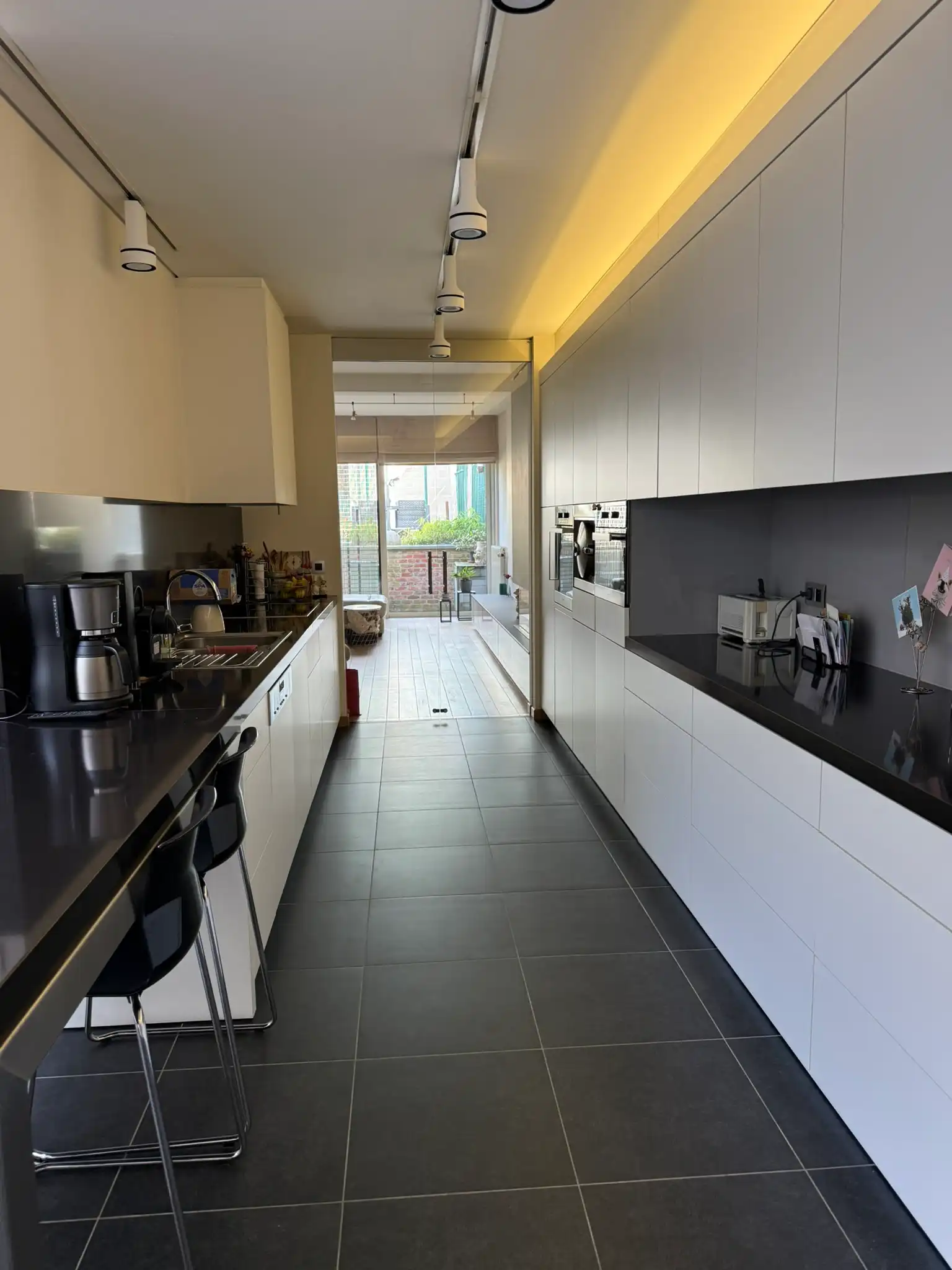 Mooie grote stadswoning te koop  foto 6