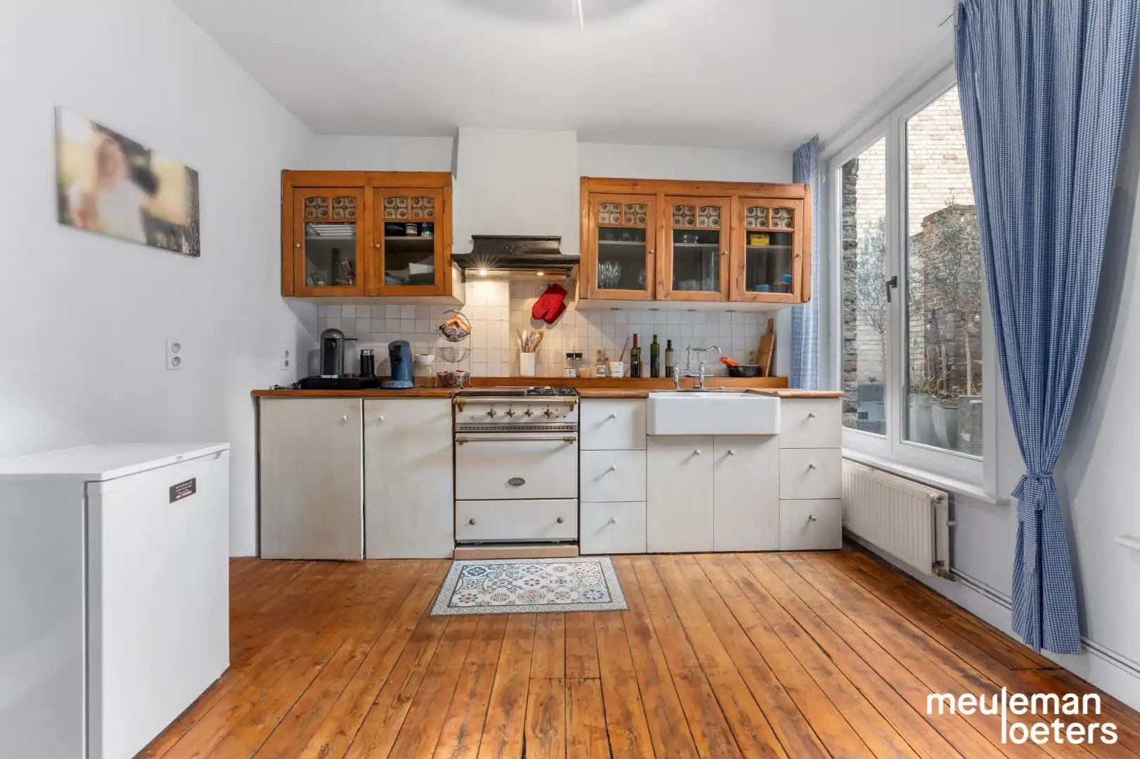 uiterst commercieel gelegen handelspand met ruime woonst foto 10