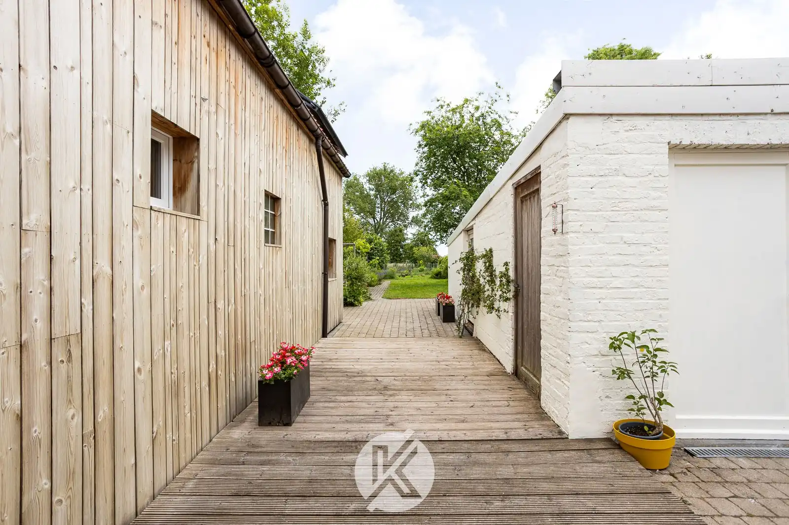 Stijlvol gerenoveerde woning op leuke ligging foto 18