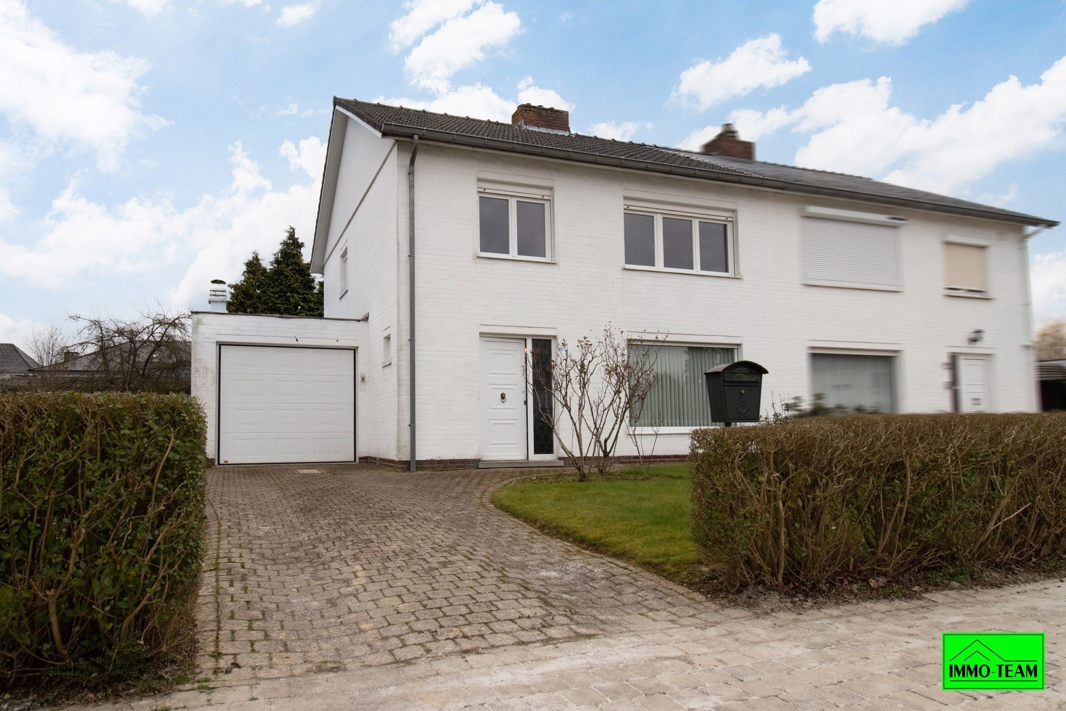 Hoofdfoto van de publicatie: Charmante 3-gevelwoning in rustige woonwijk