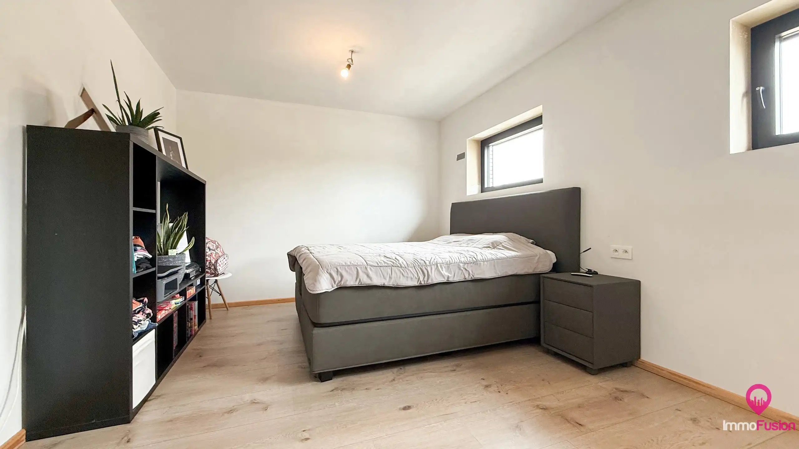 Moderne halfopen nieuwbouwwoning met 4 slaapkamers! foto 21