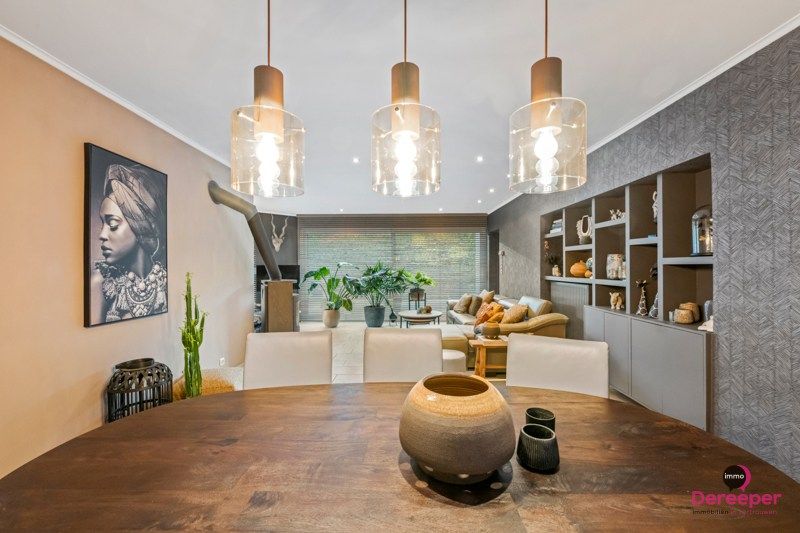 Unieke woning met handelsruimte en opslagplaats op 817m² – stijlvol wonen en werken combineren! foto 6