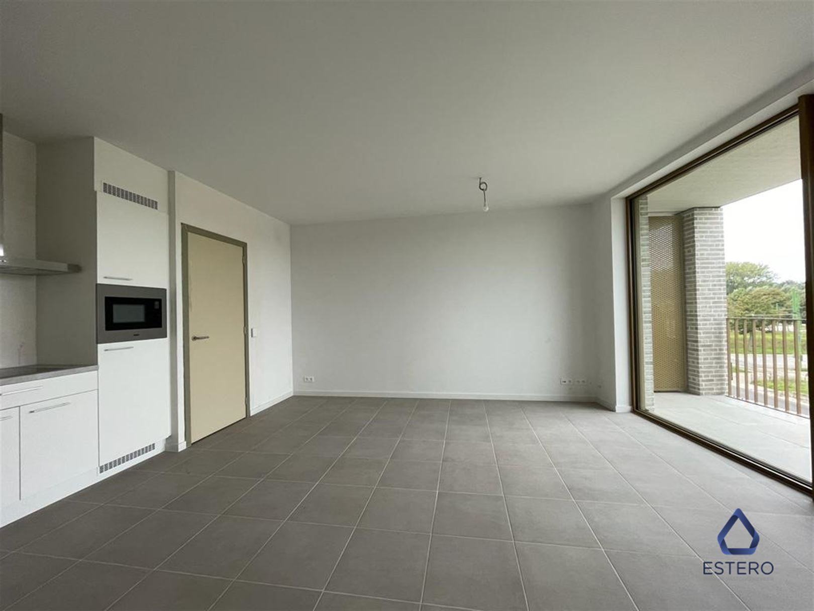 Nieuwbouwappartement op een toplocatie foto {{pictureIndex}}