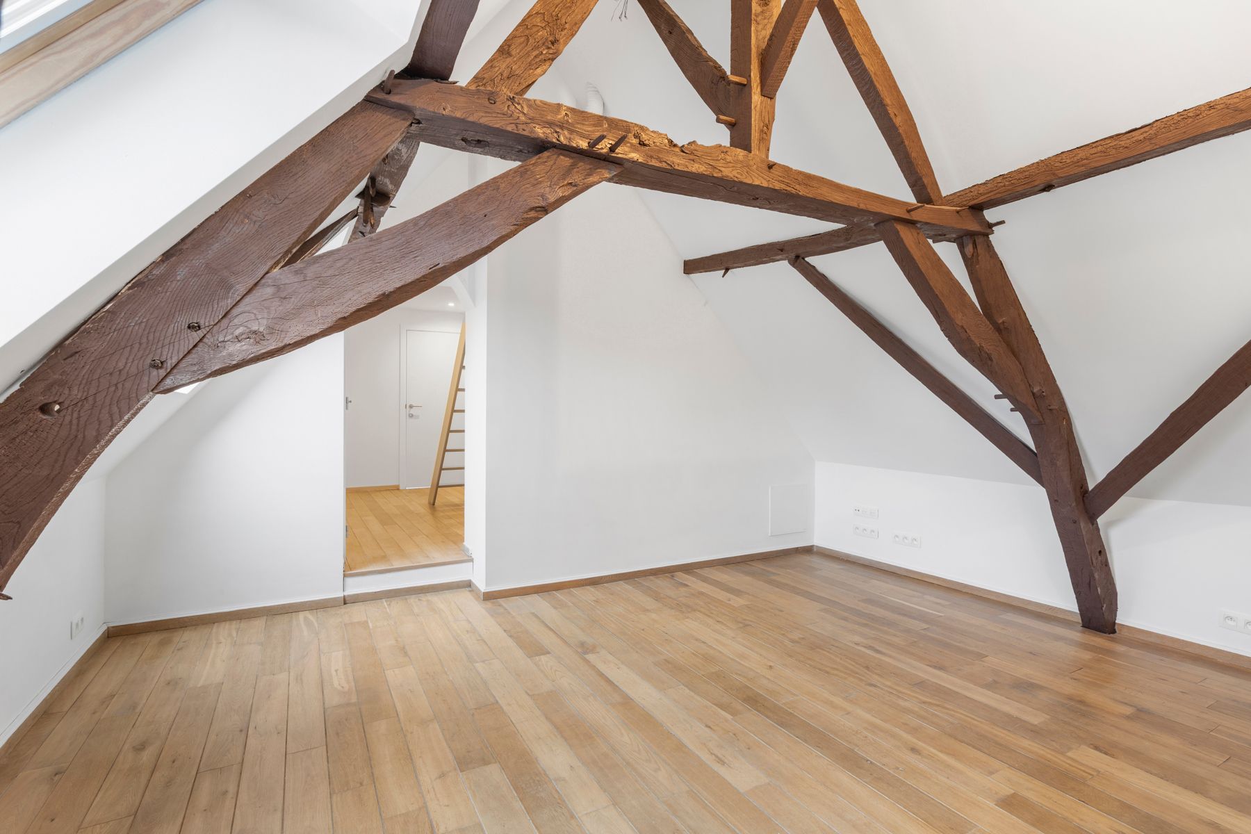 Instapklare, gerenoveerde woning met 3 slaapkamers foto 13