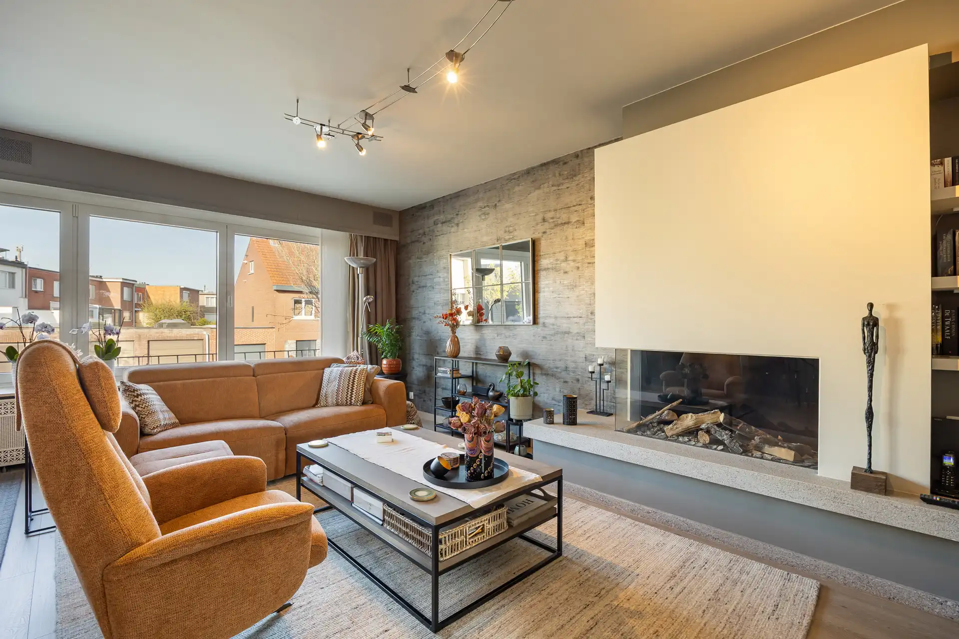 Instapklare energiezuinge ruime bel-etage op toplocatie foto {{pictureIndex}}