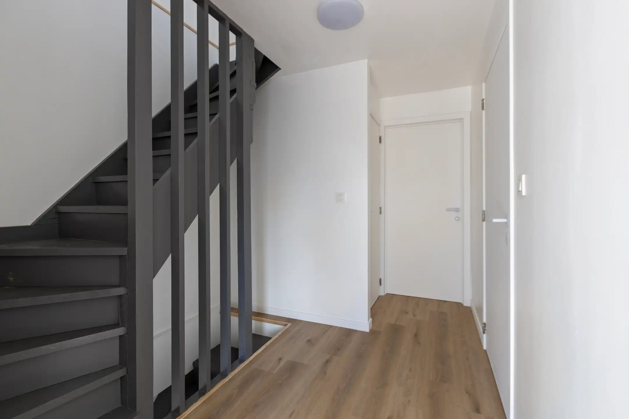 Woning met 4 slaapkamers, 2 badkamers en 2 autostaanplaatsen foto 13