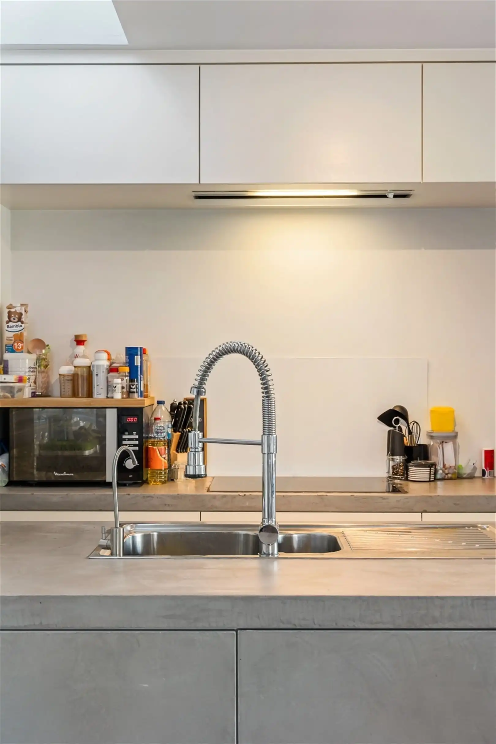 Recente & verrassende ruime woning met commercieel gelijkvloers foto 6