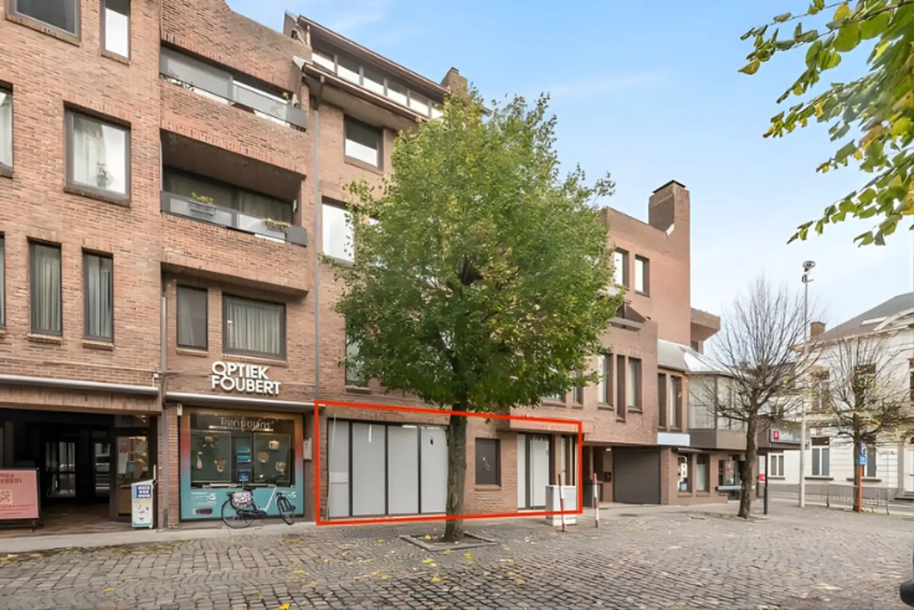 Polyvalent handelspand op centrale marktlocatie met parkeermogelijkheden foto 2