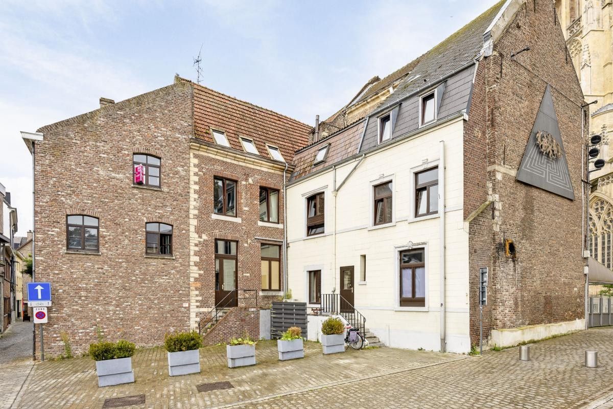 UNIEKE KANS: HANDELSHUIS MET HORECA EN WOONGELEGENHEID IN HET HART VAN HISTORISCH TONGEREN foto 2