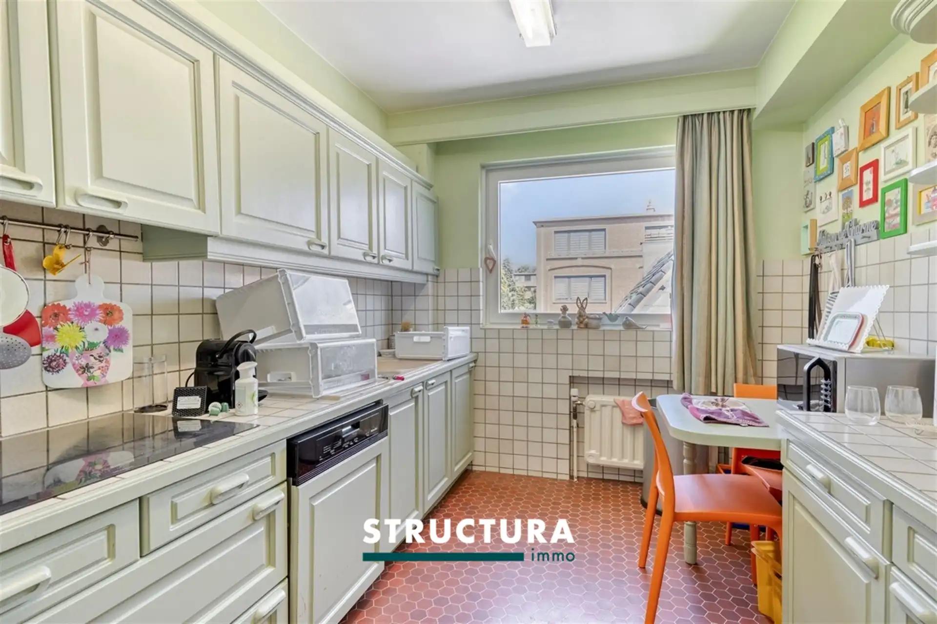 Prachtig, authentiek penthouse-appartement gelegen in een rustige buurt. foto 5