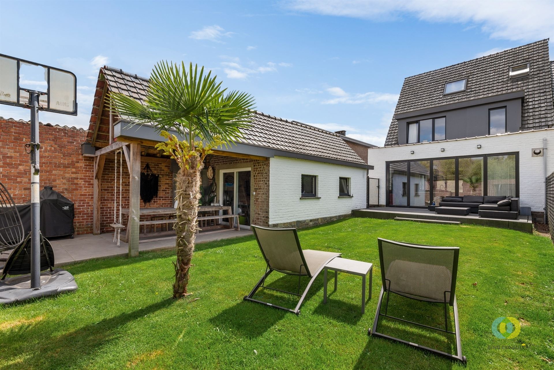 Gerenoveerde 3-gevel woning **OPENHUIZENDAG ZA. 17/05** foto 6