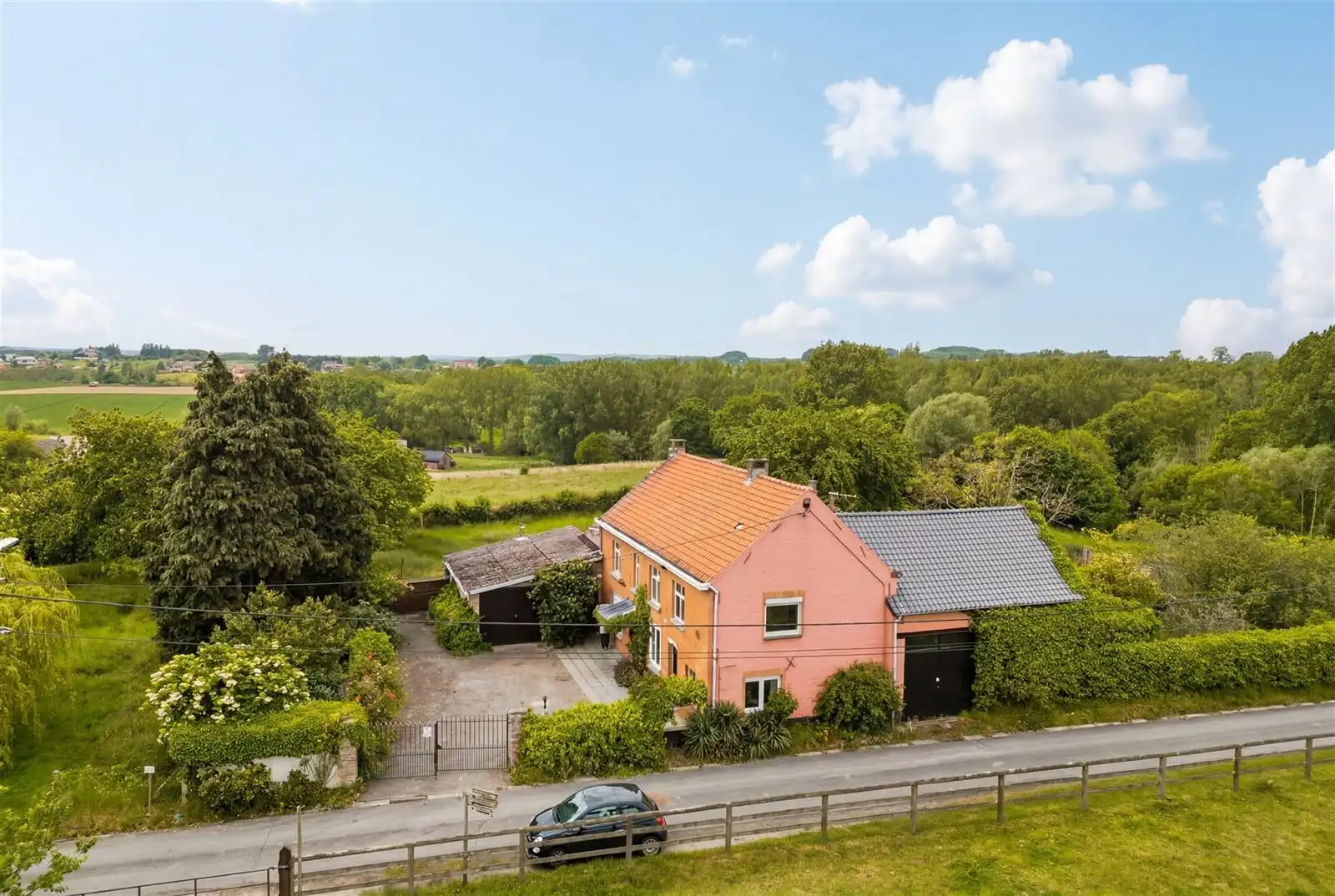 Huis te koop 1570 VOLLEZELE