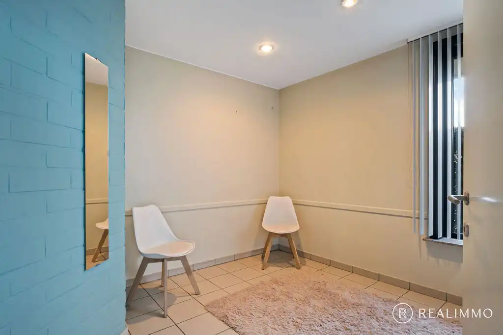 Ruime villa op 3168m² foto 17