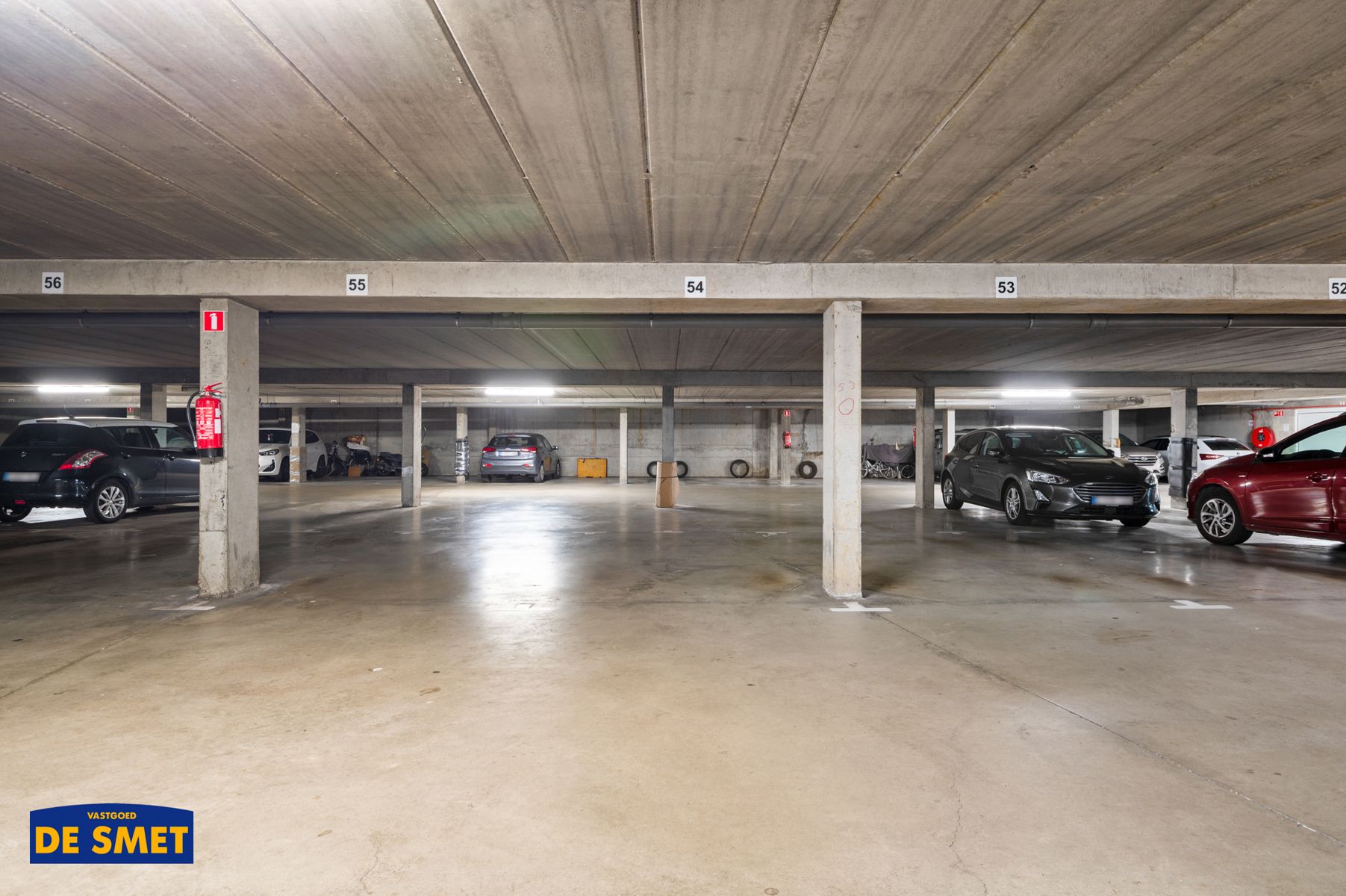 Appartement met lift, twee terrassen en autostaanplaats foto 15