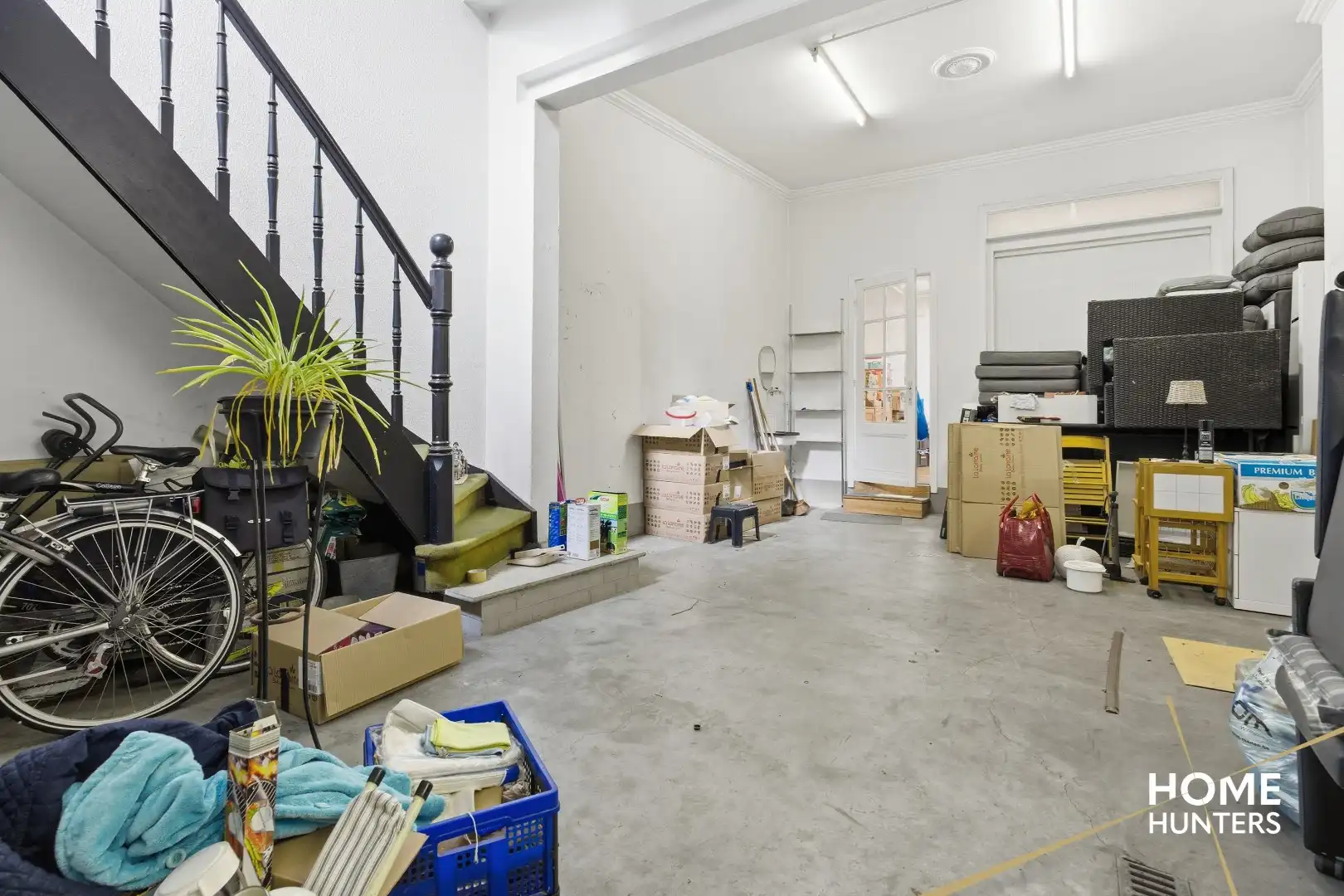 Karaktervolle stadswoning met 5 slaapkamers, ruime garage en tuin nabij de Leie in Wervik foto 16