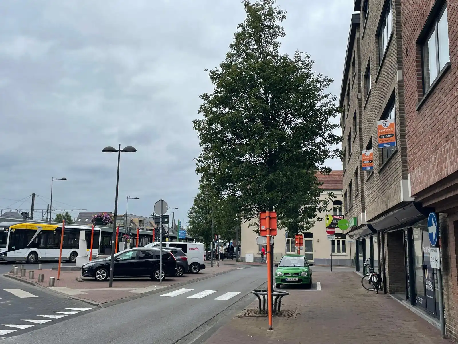 Ruim appartement in het centrum met 2 slaapkamers  en terras foto 15