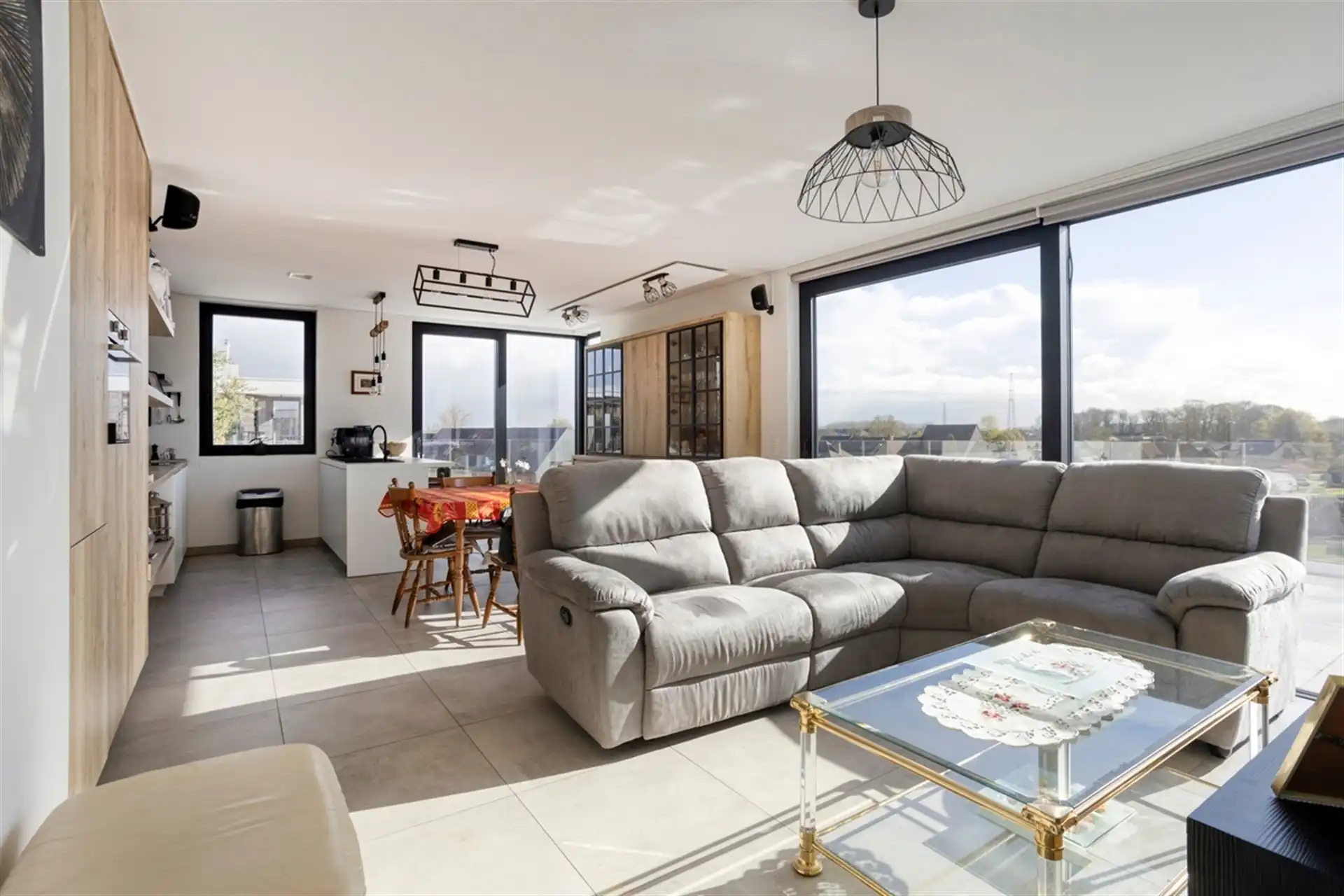 Penthouse met heel groot terras nabij het centrum foto 3
