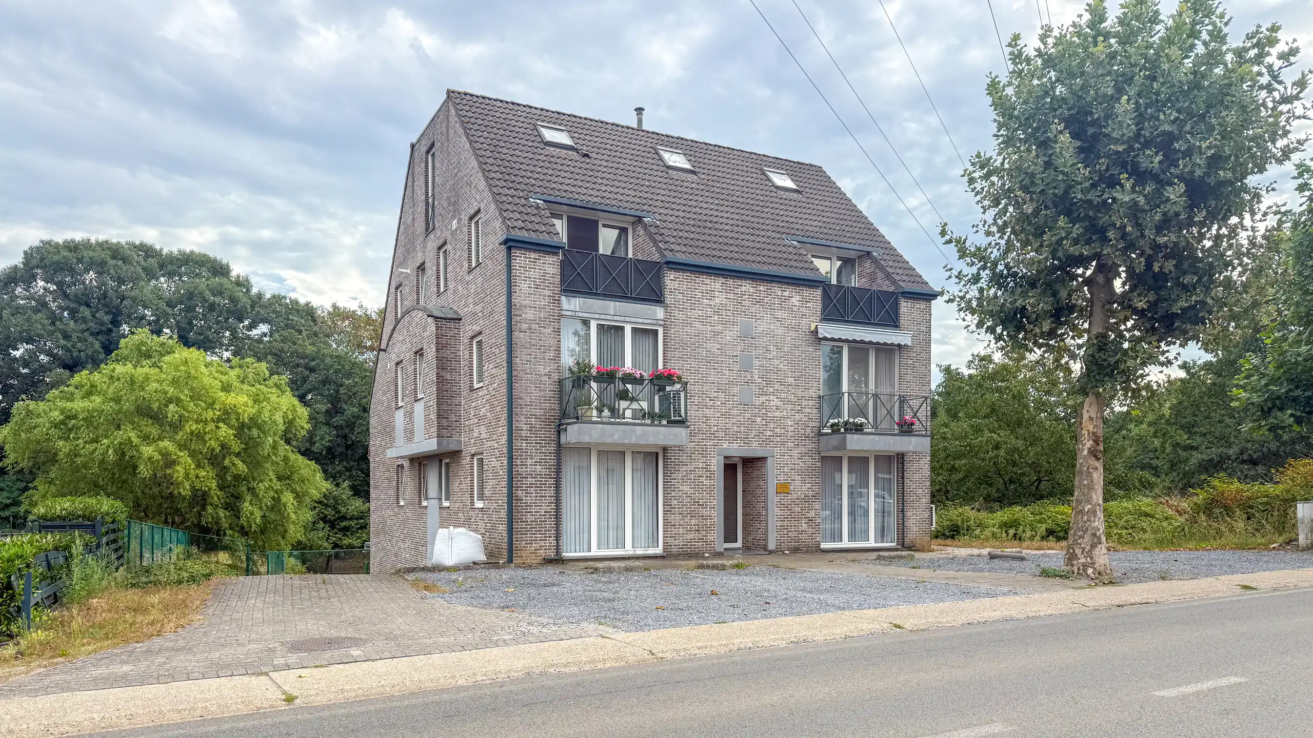 Ruim appartement op toplocatie met 2 slaapkamers! foto 30